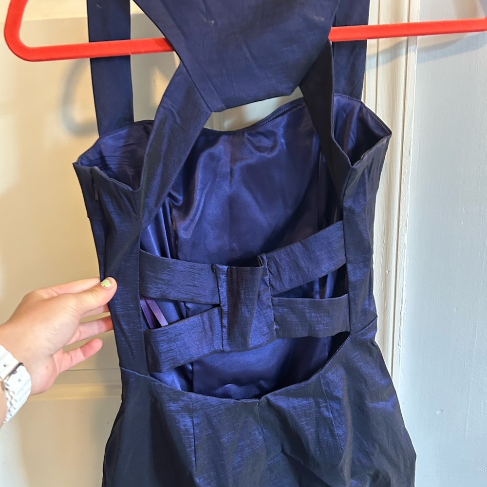 Cache Dress - Picture 2 of 3